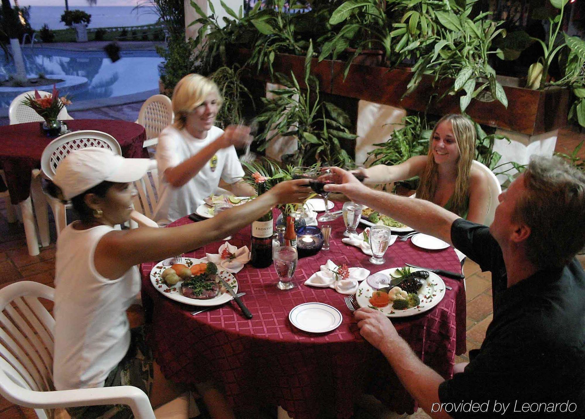 Hotel Iguanazul Playa Junquillal Nhà hàng bức ảnh
